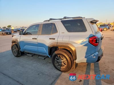 Drugie zdjęcie samochodu z przodu: 2025 TOYOTA 4RUNNER SR5 VIN:JTEVA5AR9S5001971 - miniatura