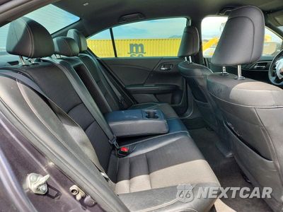Zdjęcie 10 z 12 samochodu: 2017 HONDA ACCORD SPORT VIN:1HGCR2F51HA054819 - miniatura