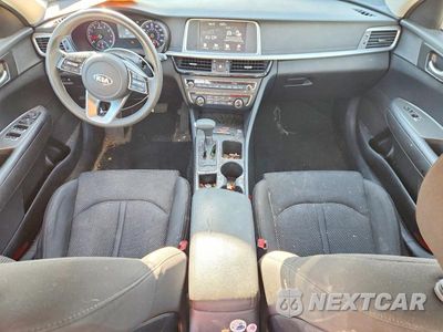 Zdjęcie 8 z 12 samochodu: 2019 KIA OPTIMA LX VIN:5XXGT4L32KG295252 - miniatura