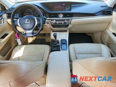 Zdjęcie 8 z 12 samochodu: 2013 LEXUS ES 350 VIN:JTHBK1GG7D2056375 - miniatura