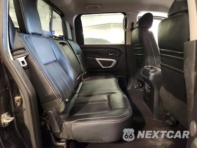 Zdjęcie 10 z 12 samochodu: 2017 NISSAN TITAN XD PRO-4X VIN:1N6BA1F42HN519598 - miniatura