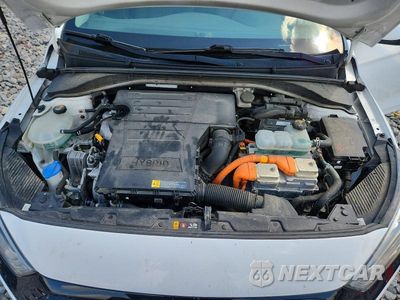 Zdjęcie 11 z 12 samochodu: 2018 HYUNDAI IONIQ BLUE VIN:KMHC65LC2JU091373 - miniatura