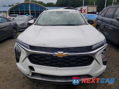 Piąte zdjęcie samochodu w środku: 2025 CHEVROLET TRAX 1LT VIN:KL77LHEP5SC269927 - miniatura