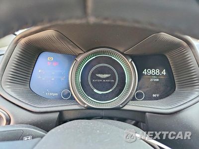 Zdjęcie 9 z 12 samochodu: 2018 ASTON MARTIN DB11 VIN:SCFRMFAW9JGL04049 - miniatura