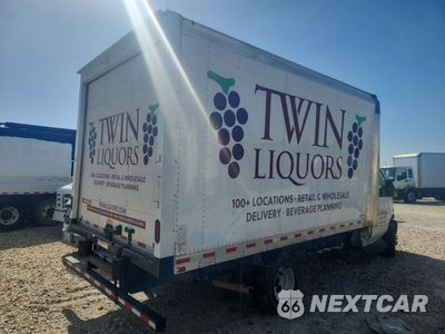 Trzecie zdjęcie samochodu z tyłu: 2026 FORD E450 BOX TRUCK VIN:1FDXE4FN0TDD28280 - miniatura