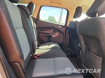 Zdjęcie 11 z 13 samochodu: 2019 FORD ESCAPE SE VIN:1FMCU9GD0KUB83924 - miniatura