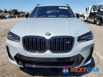 Piąte zdjęcie samochodu w środku: 2023 BMW X3 M40I VIN:5UX83DP03P9R72994 - miniatura