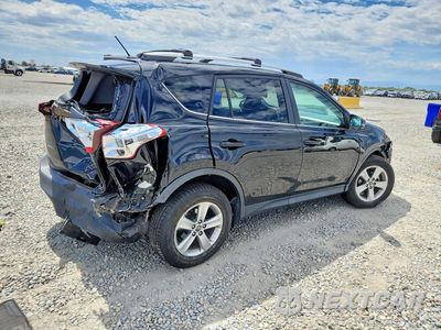 Trzecie zdjęcie samochodu z tyłu: 2015 TOYOTA RAV4 XLE VIN:2T3RFREV0FW395784 - miniatura