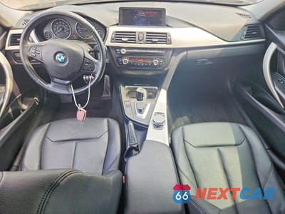 Zdjęcie 8 z 13 samochodu: 2014 BMW 320 I XDRIVE VIN:WBA3C3C57EF983757 - miniatura