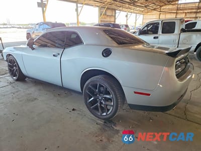 Drugie zdjęcie samochodu z przodu: 2022 DODGE CHALLENGER SXT VIN:2C3CDZAGXNH160671 - miniatura