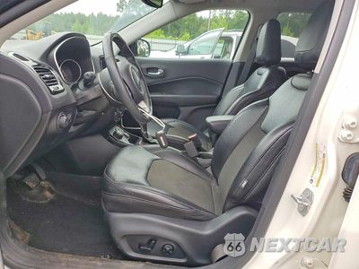 Zdjęcie 7 z 13 samochodu: 2020 JEEP COMPASS LATITUDE VIN:3C4NJDBB7LT173370 - miniatura