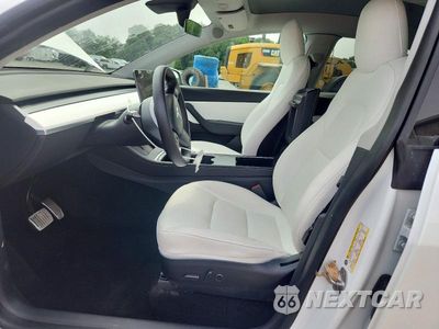 Zdjęcie 7 z 13 samochodu: 2021 TESLA MODEL Y VIN:5YJYGDEE4MF212319 - miniatura