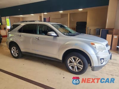 Czwarte zdjęcie samochodu z boku: 2012 CHEVROLET EQUINOX LTZ VIN:2GNFLGE56C6169733 - miniatura