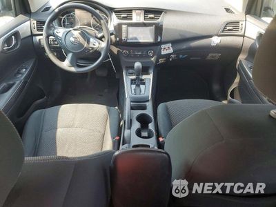 Zdjęcie 8 z 12 samochodu: 2019 NISSAN SENTRA S VIN:3N1AB7AP0KY231494 - miniatura