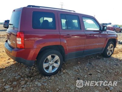Trzecie zdjęcie samochodu z tyłu: 2014 JEEP PATRIOT LATITUDE VIN:1C4NJPFA8ED535282 - miniatura