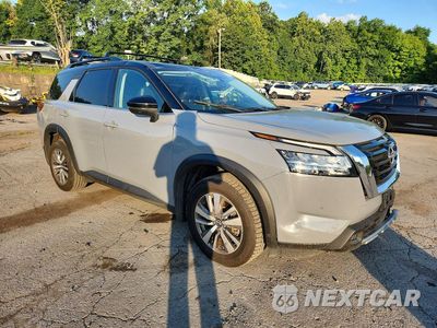 Czwarte zdjęcie samochodu z boku: 2022 NISSAN PATHFINDER SL VIN:5N1DR3CC1NC205892 - miniatura