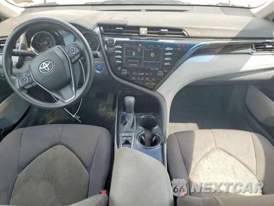 Zdjęcie 8 z 13 samochodu: 2020 TOYOTA CAMRY LE VIN:4T1E31AK2LU016373 - miniatura