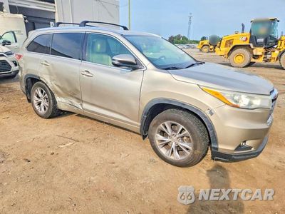 Czwarte zdjęcie samochodu z boku: 2015 TOYOTA HIGHLANDER XLE VIN:5TDJKRFH1FS203839 - miniatura