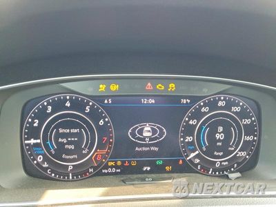 Zdjęcie 9 z 12 samochodu: 2018 VOLKSWAGEN GOLF R VIN:WVWVF7AU6JW181344 - miniatura
