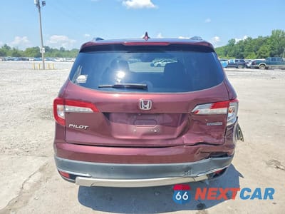 Zdjęcie 6 z 12 samochodu: 2019 HONDA PILOT TOURING VIN:5FNYF5H98KB015934 - miniatura