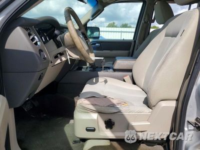 Zdjęcie 7 z 13 samochodu: 2010 FORD EXPEDITION XLT VIN:1FMJU1F57AEA29920 - miniatura
