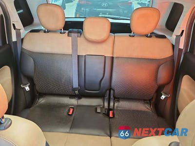 Zdjęcie 10 z 13 samochodu: 2014 FIAT 500L LOUNGE VIN:ZFBCFACH4EZ007171 - miniatura
