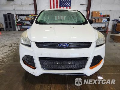 Piąte zdjęcie samochodu w środku: 2014 FORD ESCAPE S VIN:1FMCU0F75EUC51811 - miniatura
