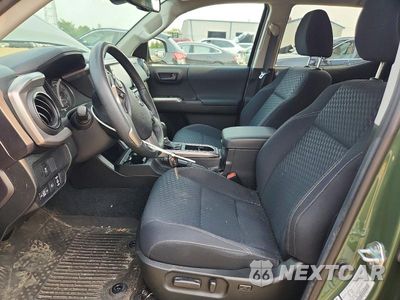 Zdjęcie 7 z 12 samochodu: 2021 TOYOTA TACOMA SR5 V6 VIN:3TYCZ5AN5MT047767 - miniatura