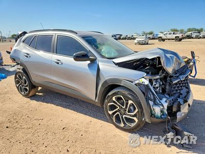 Czwarte zdjęcie samochodu z boku: 2026 CHEVROLET TRAX 2RS VIN:KL77LJEP1TC192675 - miniatura