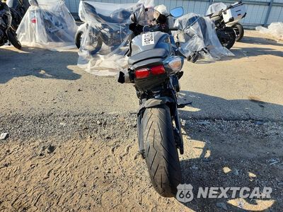 Czwarte zdjęcie samochodu z boku: 2025 SUZUKI GSX-R600 VIN:JS1GN7FA6S7100942 - miniatura