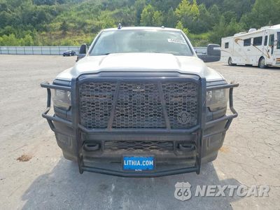 Piąte zdjęcie samochodu w środku: 2023 RAM 2500 TRADESMAN VIN:3C6UR5HJ4PG565690 - miniatura