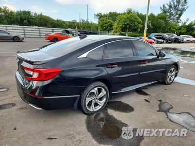 Trzecie zdjęcie samochodu z tyłu: 2018 HONDA ACCORD EXL VIN:1HGCV1F59JA024771 - miniatura