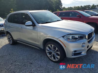 Czwarte zdjęcie samochodu z boku: 2017 BMW X5 XDR40E VIN:5UXKT0C3XH0V96878 - miniatura