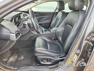 Zdjęcie 7 z 12 samochodu: 2017 JAGUAR XE PREMIUM VIN:SAJAD4BG9HA971659 - miniatura