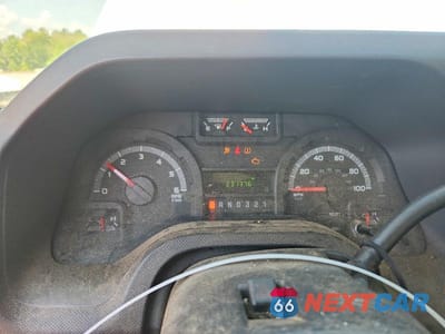 Zdjęcie 9 z 12 samochodu: 2013 FORD ECONOLINE E350 SUPER DUTY CUTAWAY VAN VIN:1FDWE3FL1DDA70194 - miniatura