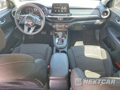 Zdjęcie 8 z 13 samochodu: 2020 KIA FORTE FE VIN:3KPF24AD2LE172023 - miniatura