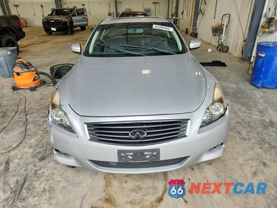 Piąte zdjęcie samochodu w środku: 2014 INFINITI Q60 COUPE BASE VIN:JN1CV6EL3EM131043 - miniatura