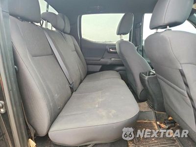 Zdjęcie 10 z 12 samochodu: 2019 TOYOTA TACOMA TRD OFF-ROAD VIN:3TMCZ5AN8KM285220 - miniatura