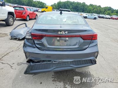 Zdjęcie 6 z 13 samochodu: 2022 KIA FORTE LXS VIN:3KPF24AD0NE500297 - miniatura