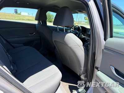 Zdjęcie 6 z 10 samochodu: 2021 HYUNDAI ELANTRA SEL VIN:KMHLM4AG3MU192044 - miniatura