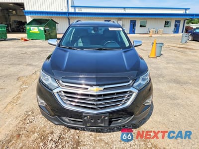 Piąte zdjęcie samochodu w środku: 2018 CHEVROLET EQUINOX PREMIER VIN:2GNAXMEV3J6218185 - miniatura