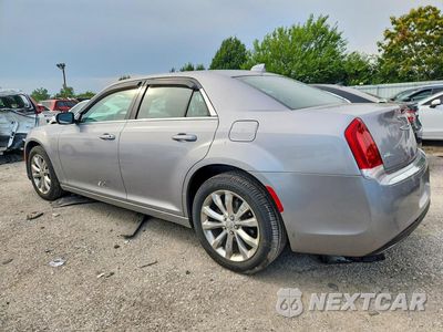 Drugie zdjęcie samochodu z przodu: 2018 CHRYSLER 300 TOURING VIN:2C3CCARG1JH282130 - miniatura