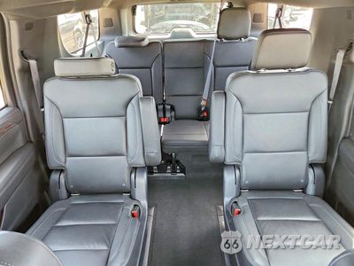 Zdjęcie 10 z 13 samochodu: 2022 CHEVROLET SUBURBAN K1500 LT VIN:1GNSKCKD3NR118204 - miniatura