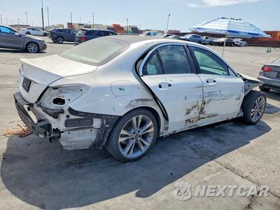 Trzecie zdjęcie samochodu z tyłu: 2017 MERCEDES-BENZ C 300 VIN:55SWF4JB4HU232127 - miniatura