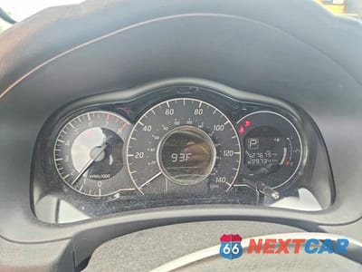 Zdjęcie 9 z 12 samochodu: 2018 NISSAN VERSA NOTE SV VIN:3N1CE2CP0JL369810 - miniatura