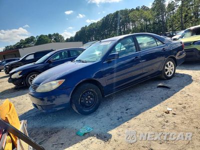 2005 TOYOTA CAMRY LE 4T1BE32K25U074669 - główne zdjęcie licytacji z USA - miniatura