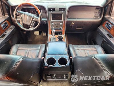 Zdjęcie 8 z 14 samochodu: 2015 LINCOLN NAVIGATOR VIN:5LMJJ2HTXFEJ09288 - miniatura