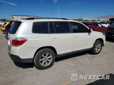 Trzecie zdjęcie samochodu z tyłu: 2013 TOYOTA HIGHLANDER PLUS VIN:5TDZA3EH1DS036254 - miniatura