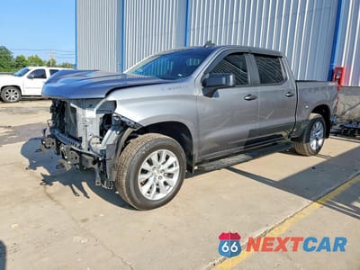2020 CHEVROLET SILVERADO K1500 CUSTOM 3GCPYBEHXLG454533 - główne zdjęcie licytacji z USA - miniatura