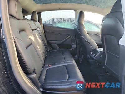 Zdjęcie 10 z 12 samochodu: 2023 TESLA MODEL Y VIN:7SAYGAEE9PF767014 - miniatura